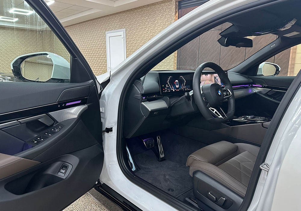 BMW 520D XDrive White