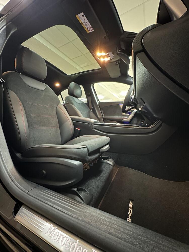 MERCEDES-BENZ A200 1.4T AMG